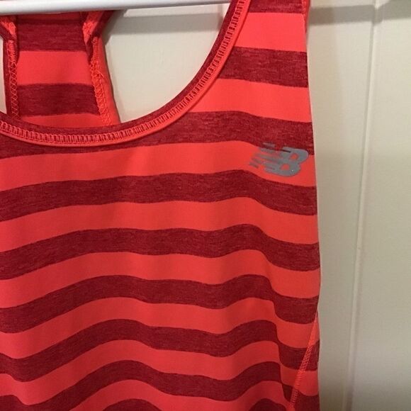 New Balance Tank Top sz XSmall - Picture 2 of 7